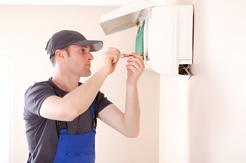 DIY Air Conditioning Repair Service Tips in La Palma, CA