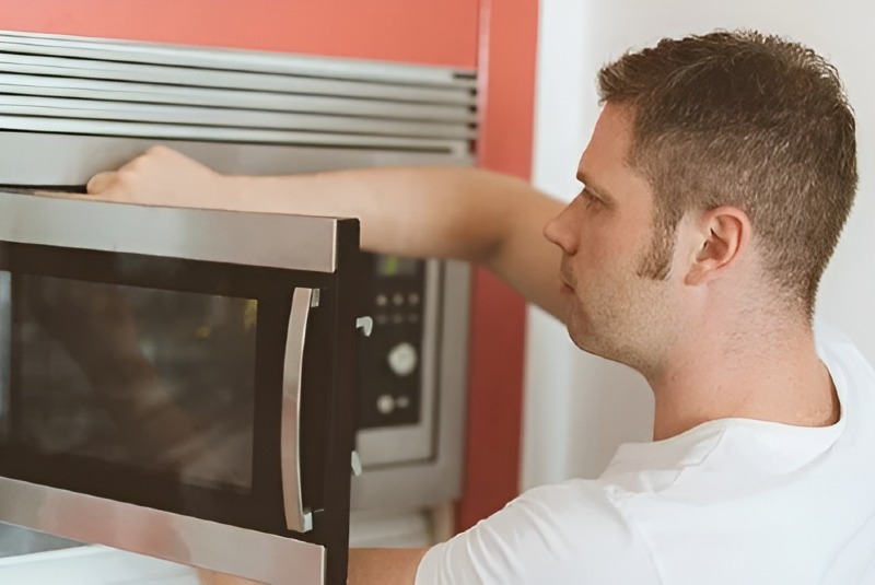 Buld-in Microwave Repair in La Palma